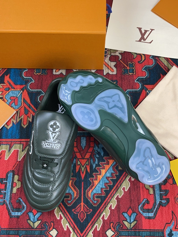 ルイヴィトン靴角部分ディテール